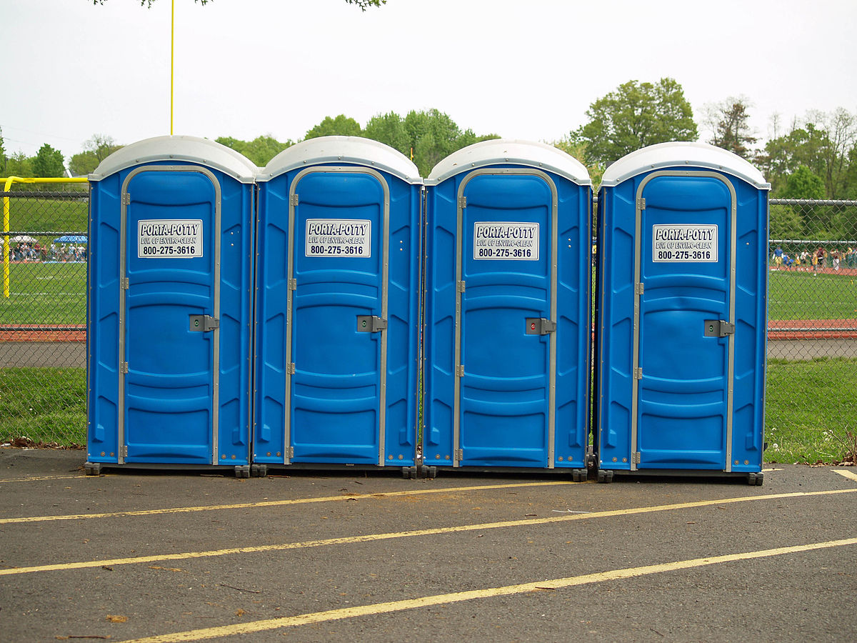 Where Should You Place Your Porta Potties? Here Are 9 Useful Tips
